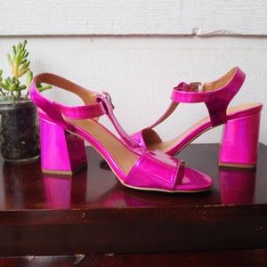 Pink Iridescent Chunky Sandals!